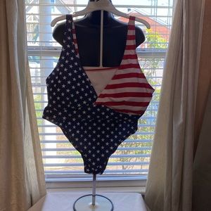 Stars and Stripes bathing suit top and bottom, 4X , never worn